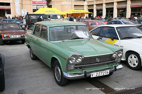 AutoRetro2009490