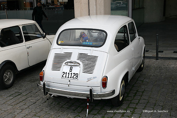AutoRetro2009504