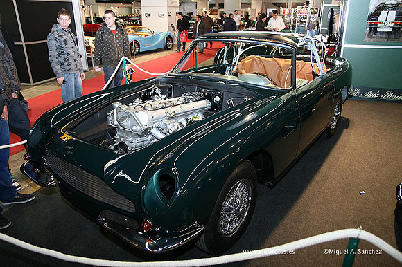 AutoRetro2009201