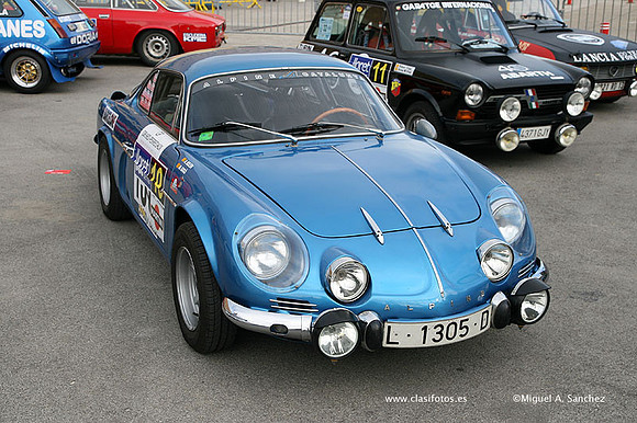 AutoRetro2009604