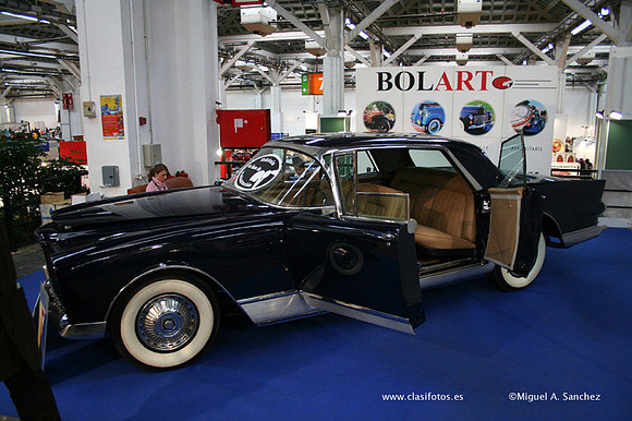 23AutoRetro077
