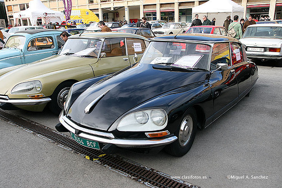 AutoRetro2009492