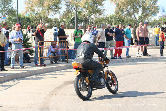 ClassicRacingRevival348