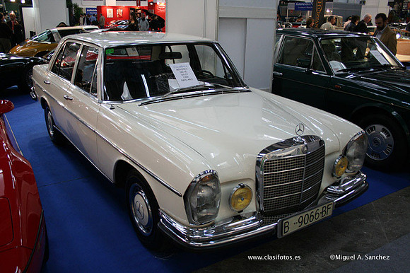 23AutoRetro172