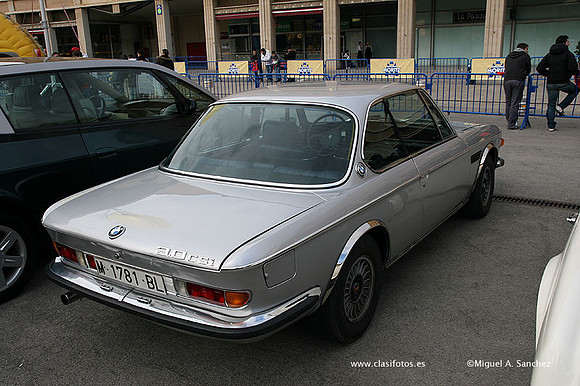 AutoRetro2009612