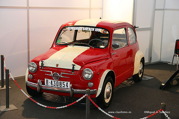 AutoRetro2009115